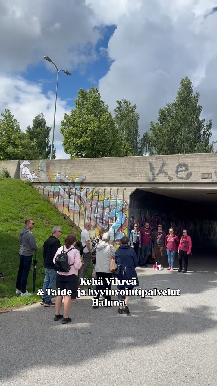 Instagram post from haluna.fi. This post is in position 1.